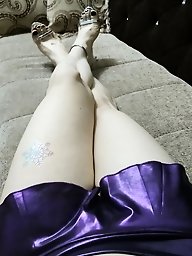 Alluring temptress Christiana indulges in sensual pleasures