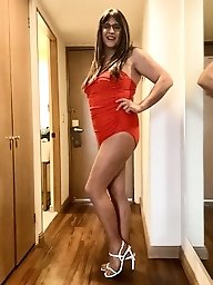 Girl invited a transsexual friend to show off on cam